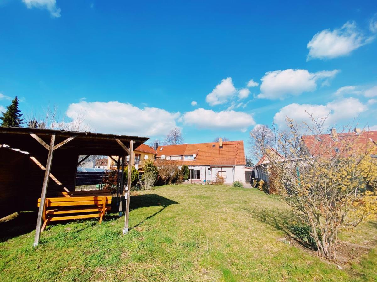 Haus Zum See Zwenkau Extérieur photo